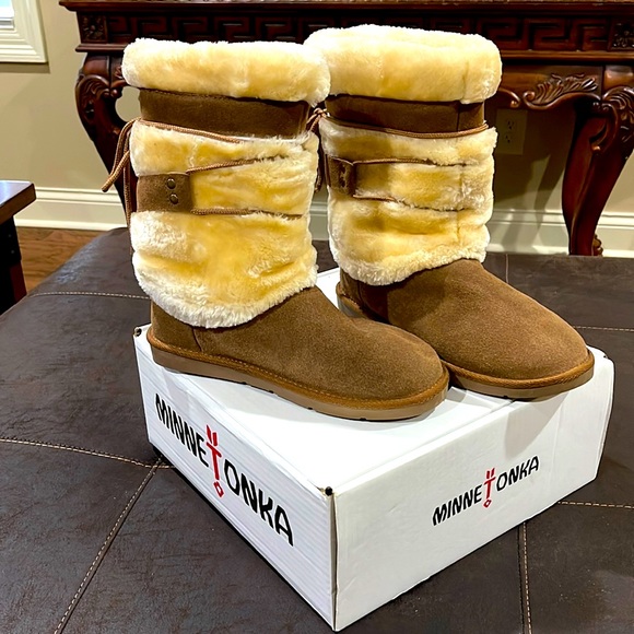 🌼Cozy Boots🌼 - Picture 10 of 11